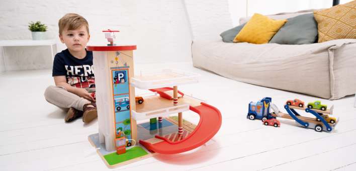 Wooden toys & learning