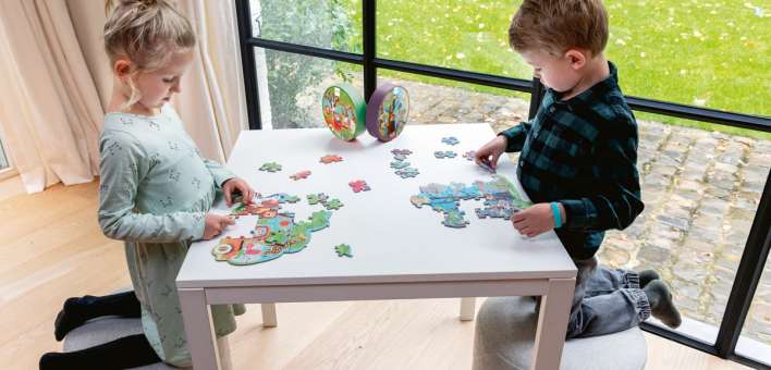Small contour puzzles