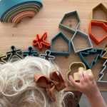 Houses, figures and trees - nature