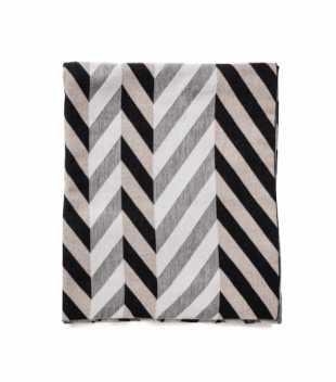 Chevron blanket - zig zag