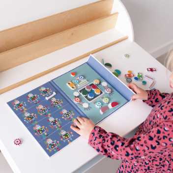 Edulogic book - colours & shapes