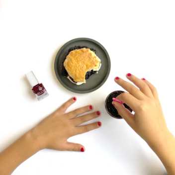 Magical nail polish – Jazzberry Jam