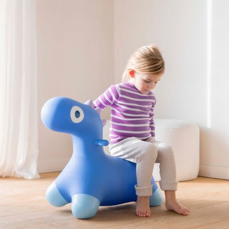 Hoppi - cosmic blue dinosaur - 1