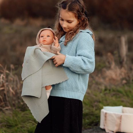 Knitted blanket - sage green