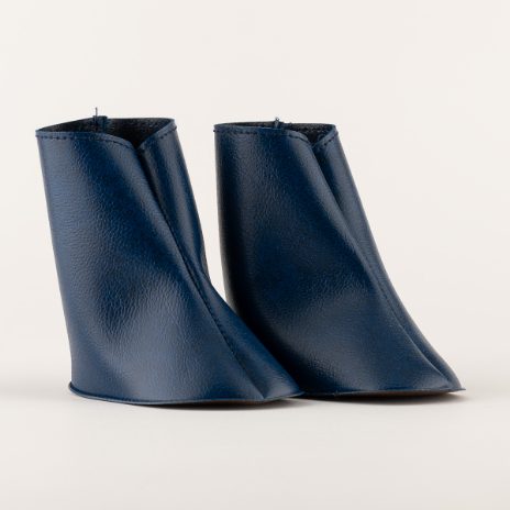 Doll boots