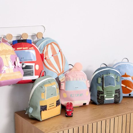 Small backpack with motif - ice cream truck - 4