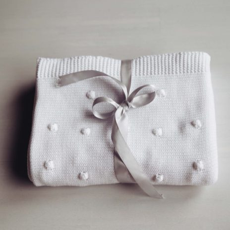 Baby blanket - white popcorn