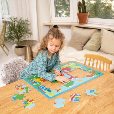 Classic puzzle - world of dinosaurs - 1