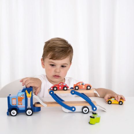Truck with four cars & contiloop - 6