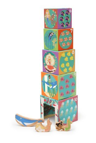 Stacking tower - ocean