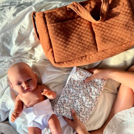 Doll's nursery bag - rust
