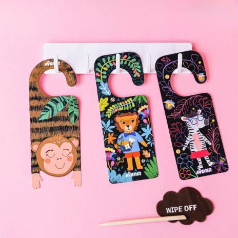 Scratch door hangers - wild animals - 2