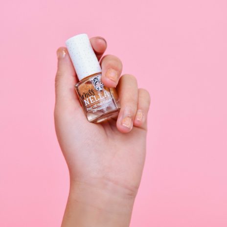 Magical nail polish – Open, Sesame!